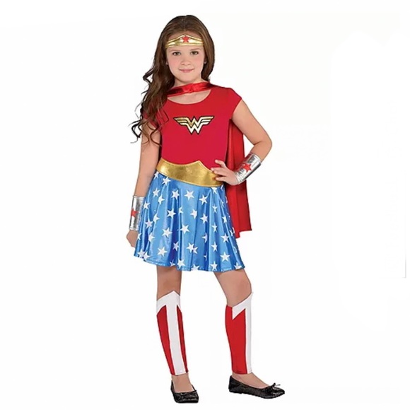 DC Comics Other - Kid’s Wonder Woman Deluxe Halloween Costume Child Girls Large